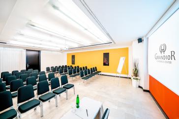 MEETING ROOM FORUM