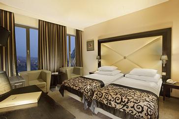 CLASSIC DOUBLE ROOM-TWIN